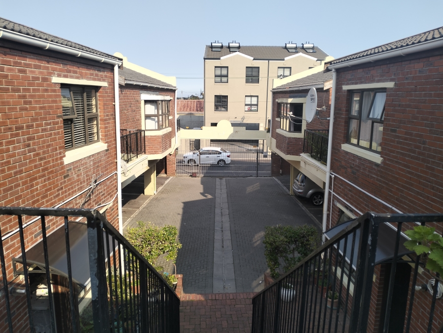 2 Bedroom Property for Sale in Wynberg Western Cape